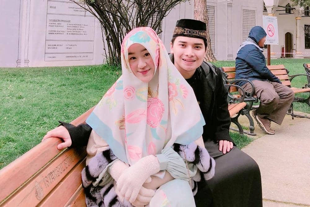 Instagram.com/larissachou