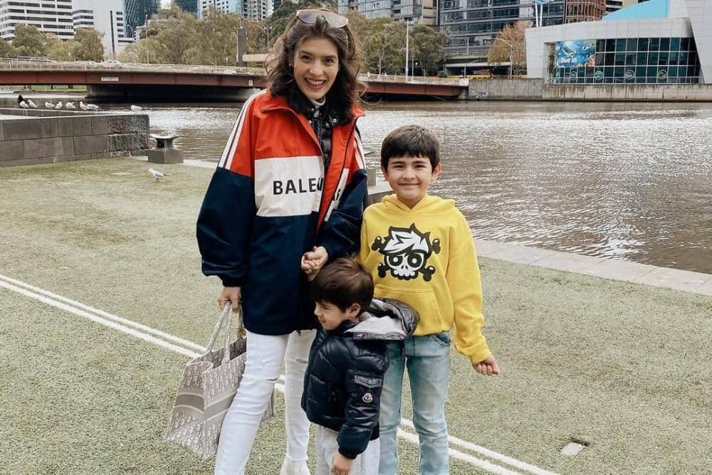 Instagram.com/carissa_puteri