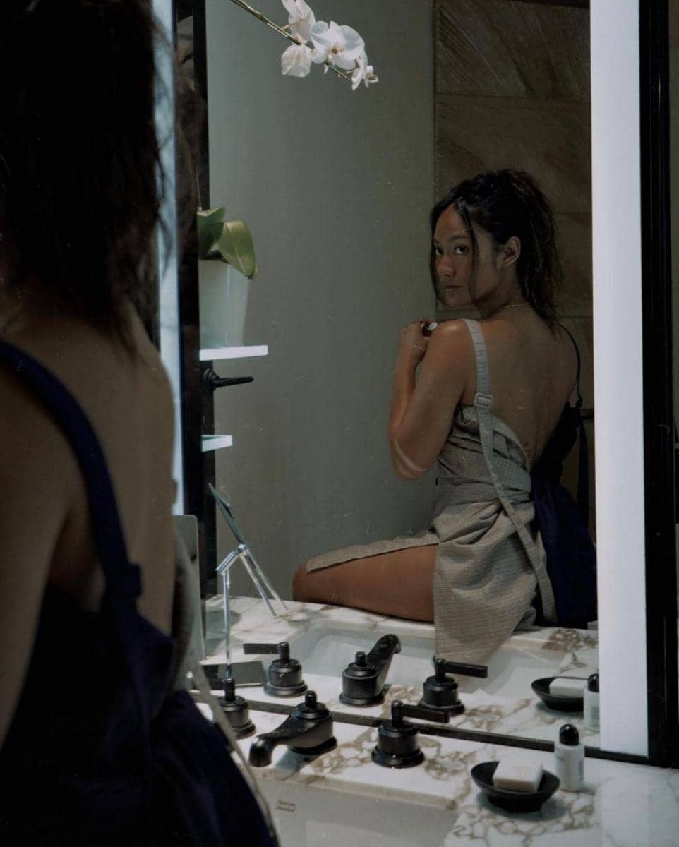 instagram.com/tarabasro