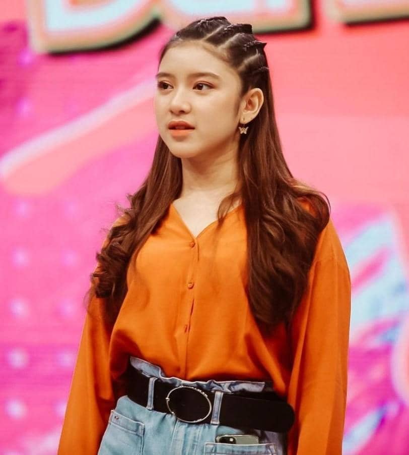 nstagram.com/tiaraandini/