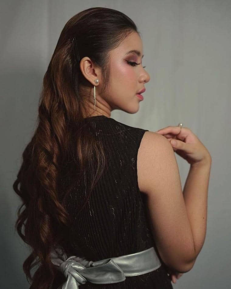 nstagram.com/tiaraandini/