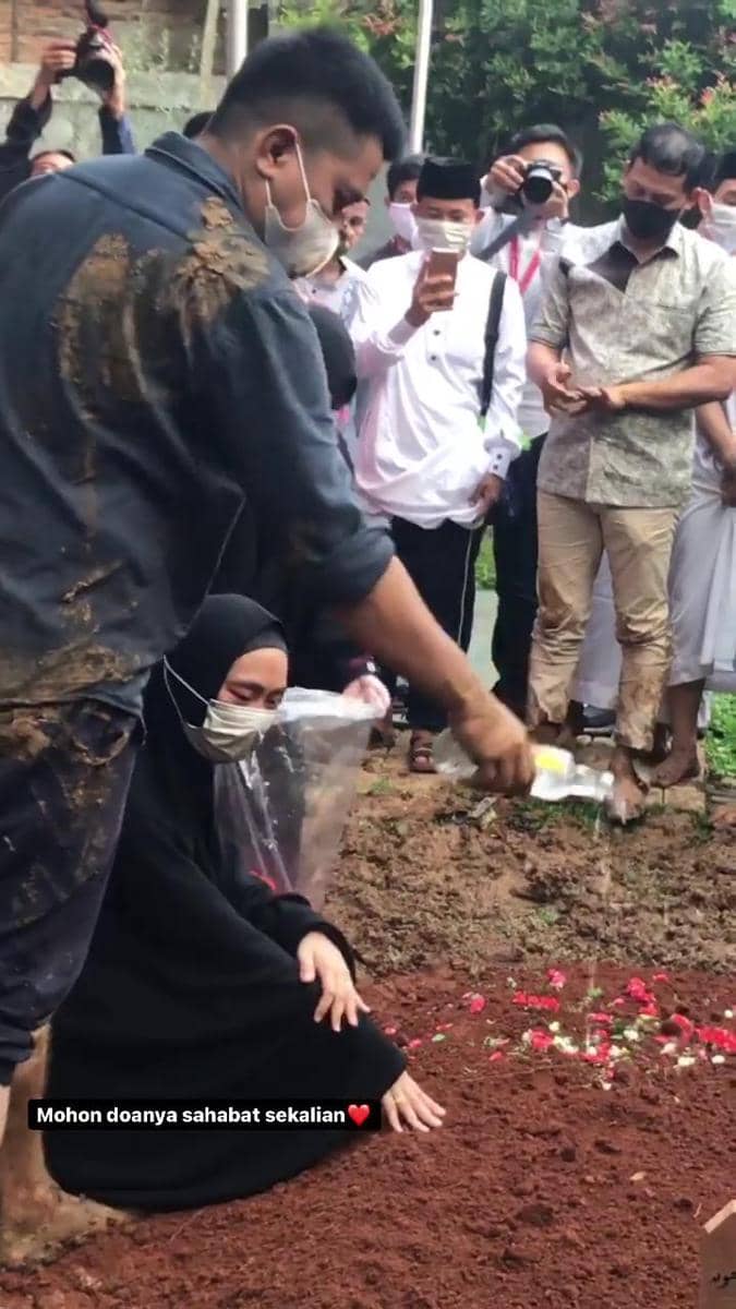 Instagram.com/okisetianadewi