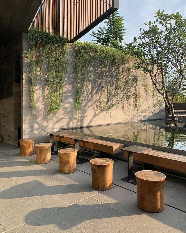 instagram.com/ rositajalanjalan