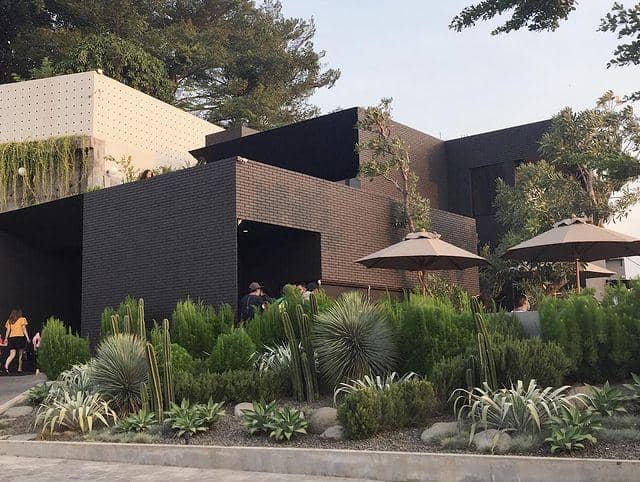 instagram.com/ rositajalanjalan