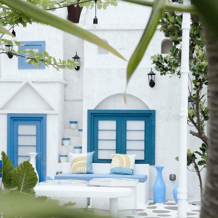 instagram.com/ anetos.coffeebrunch