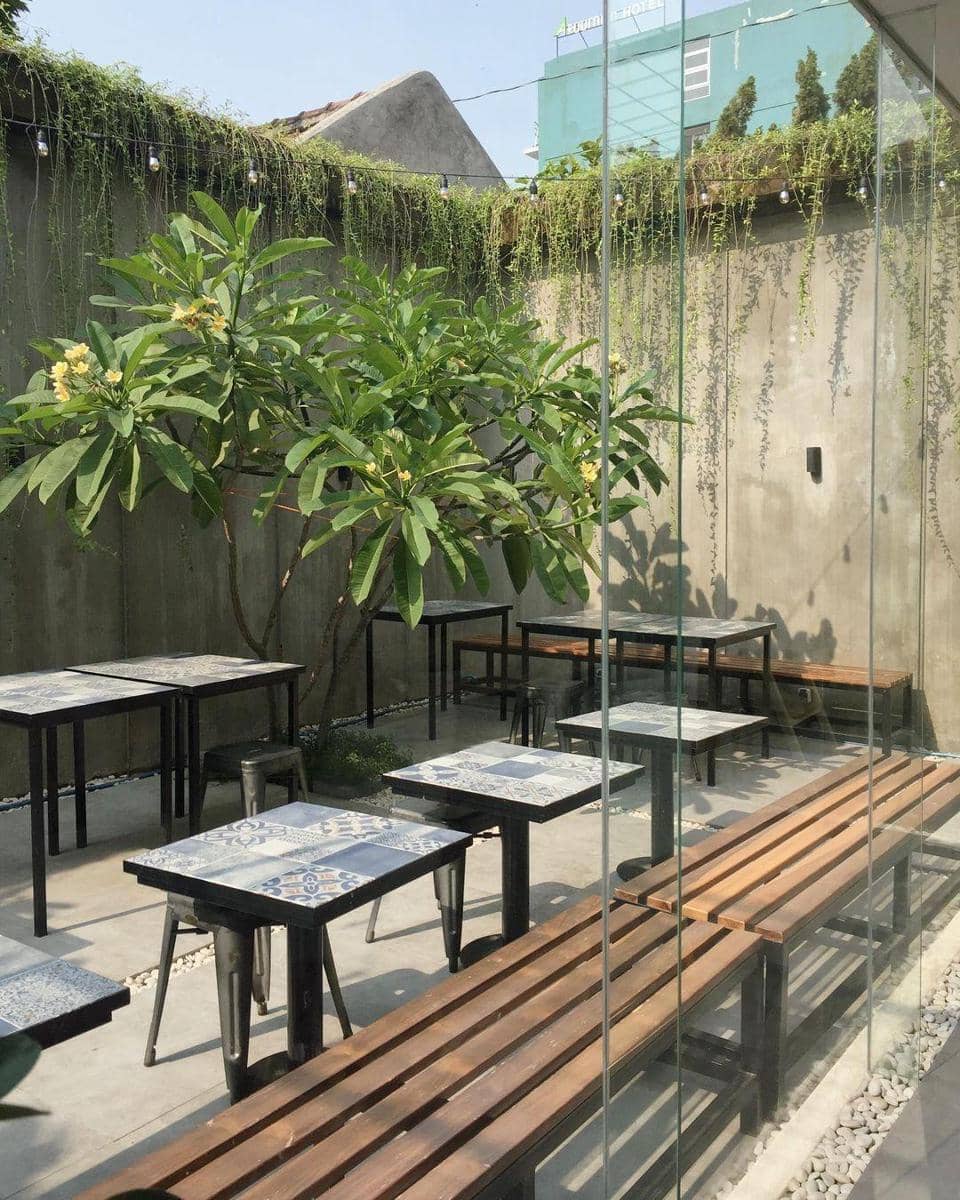 nstagram.com/ rositajalanjalan