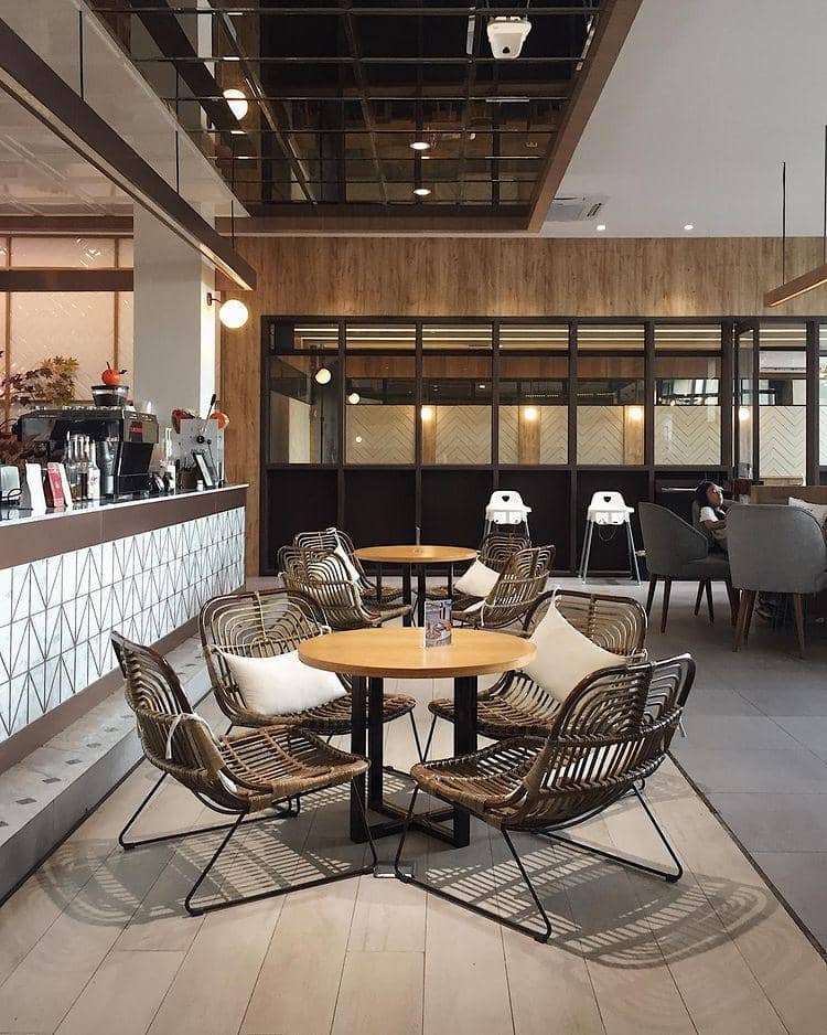 instagram.com/ rositajalanjalan