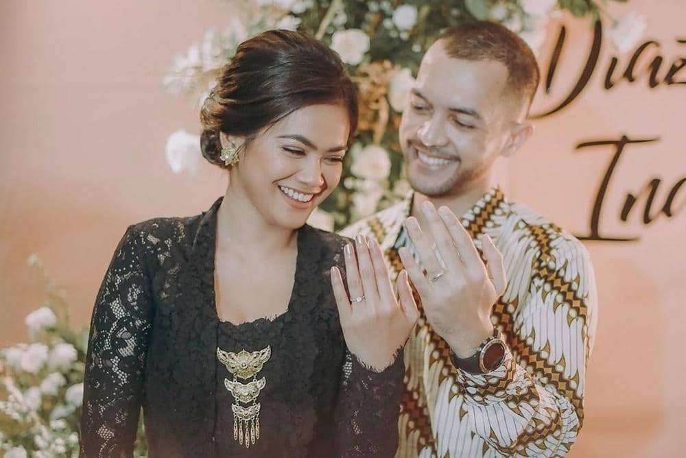 Instagram.com/indahindriana