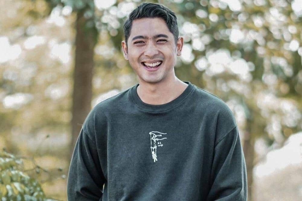 instagram.com/arya.saloka