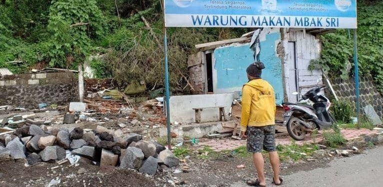 Twitter.com/nocontextwarung