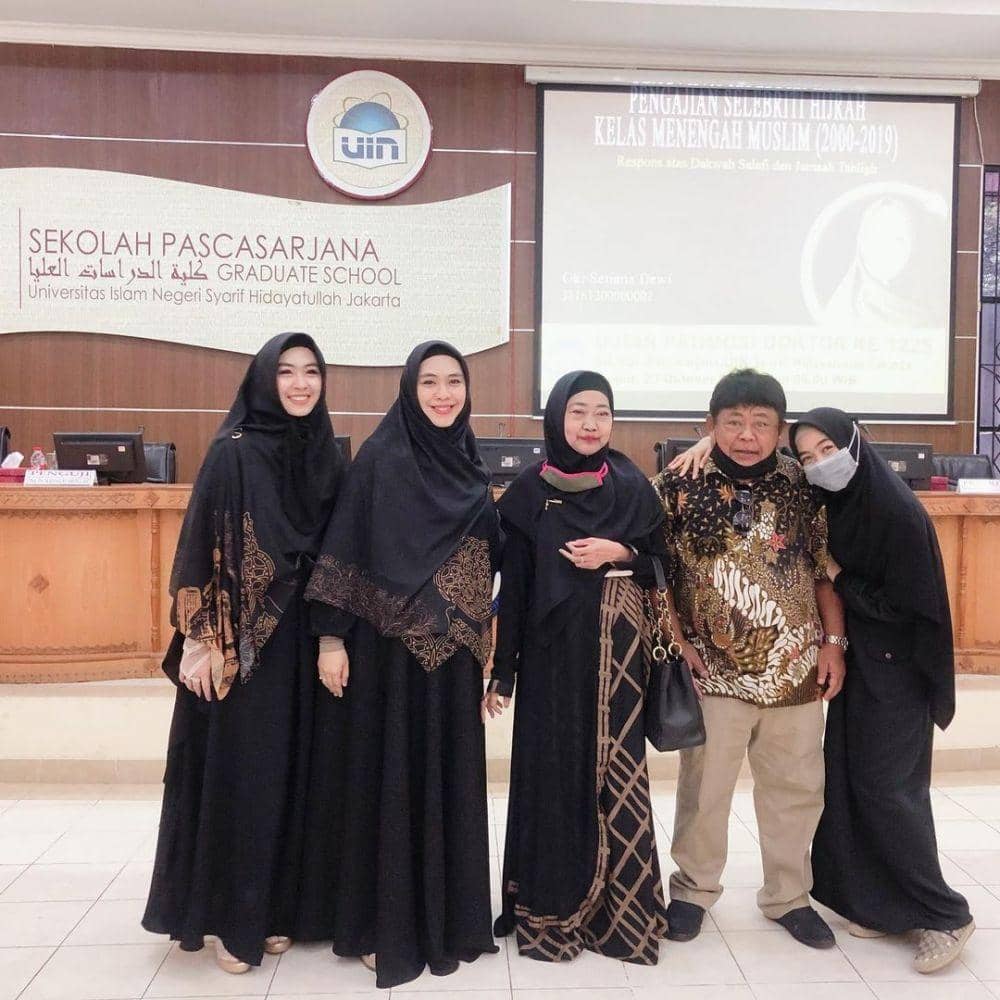 Instagram.com/okisetianadewi