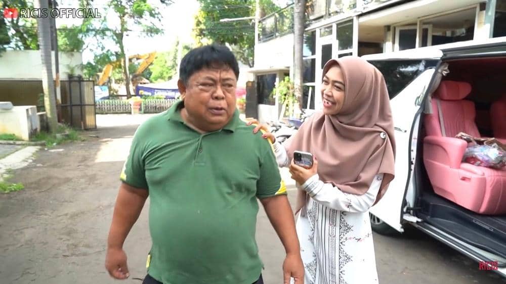 Youtube.com/Ricis Official