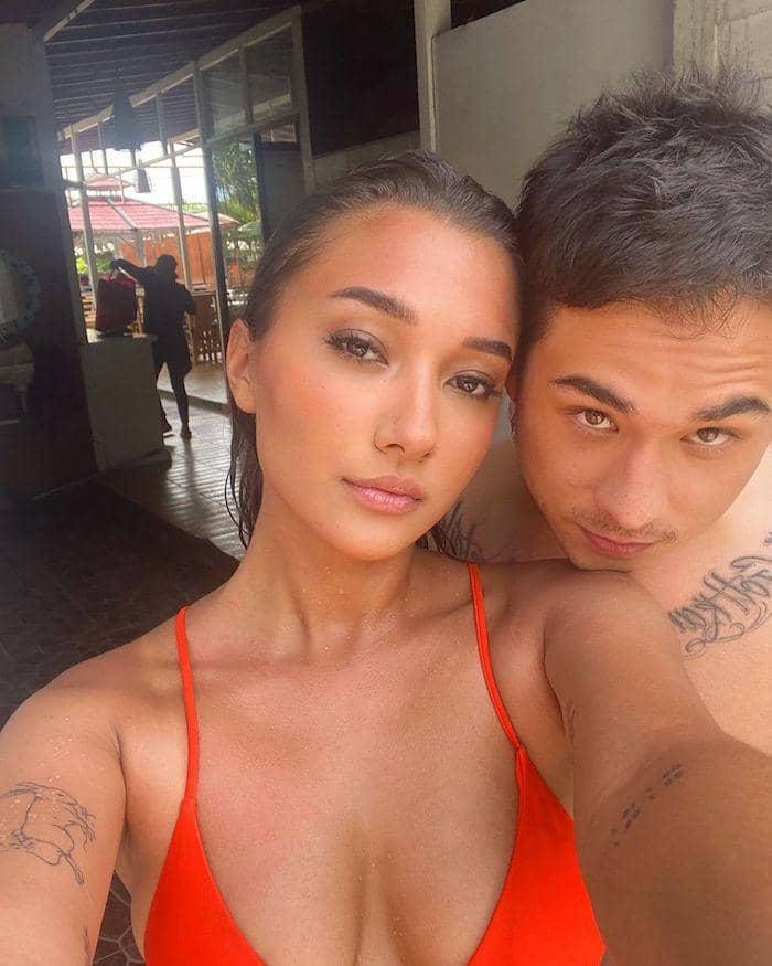 instagram.com/carissaperusset/