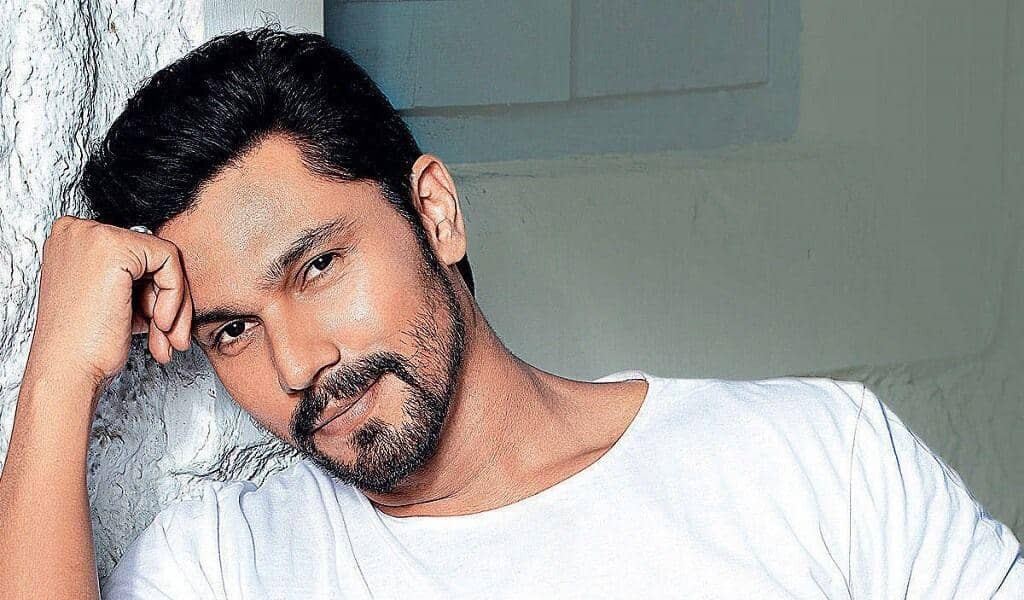 Pinterest.com/Bollywoodcouch