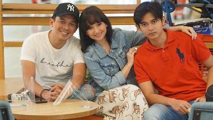 Instagram.com/angelicasimp.new