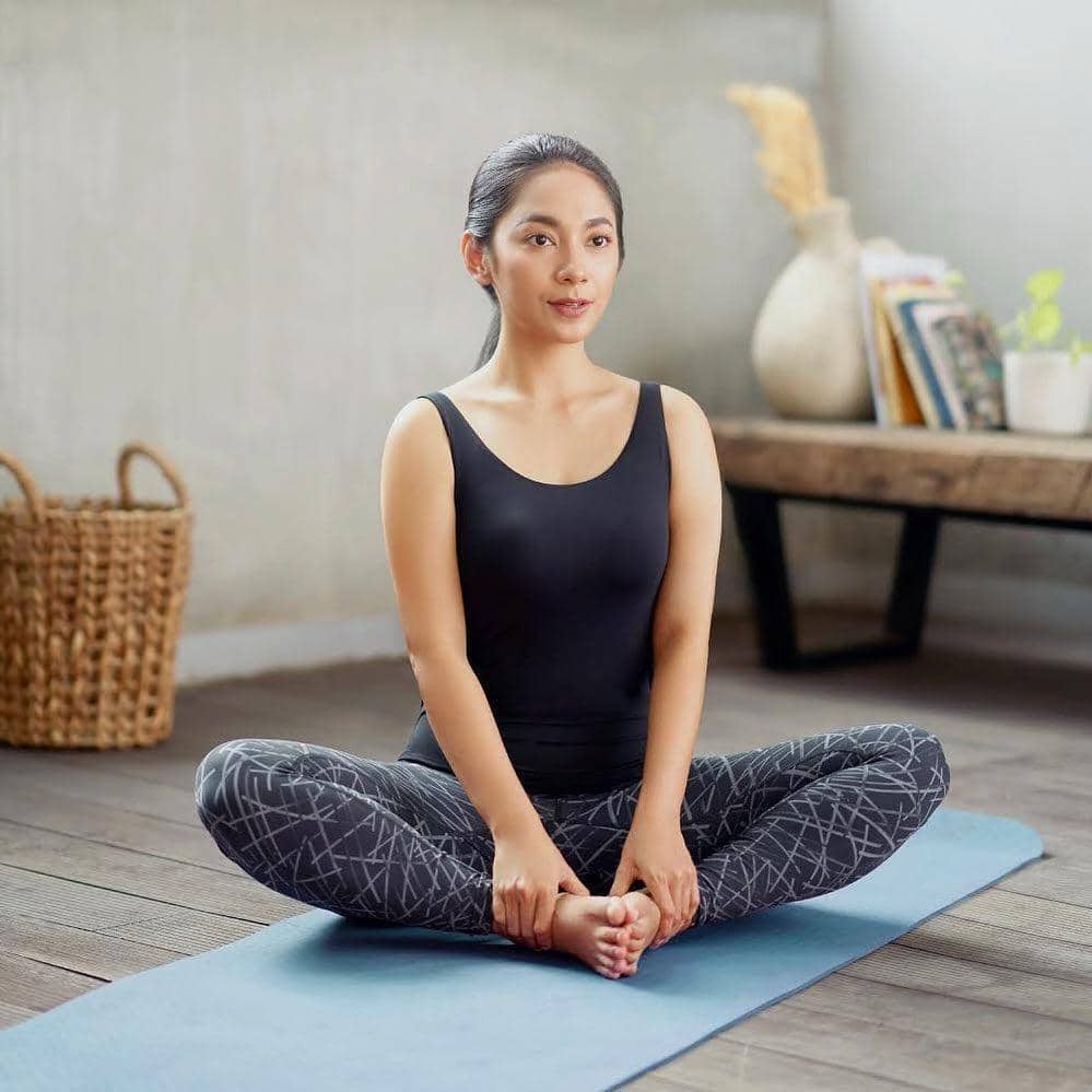 instagram.com/dindakirana.s