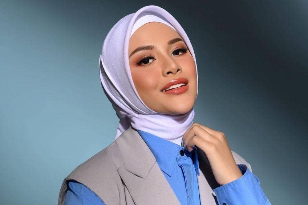 instagram.com/aurelie.hermansyah