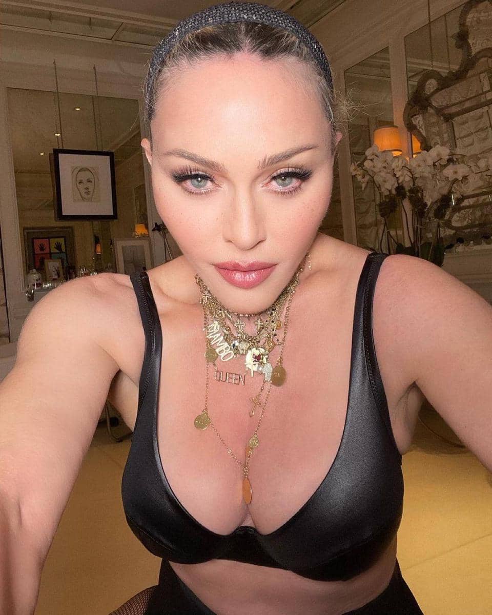 instagram.com/madonna
