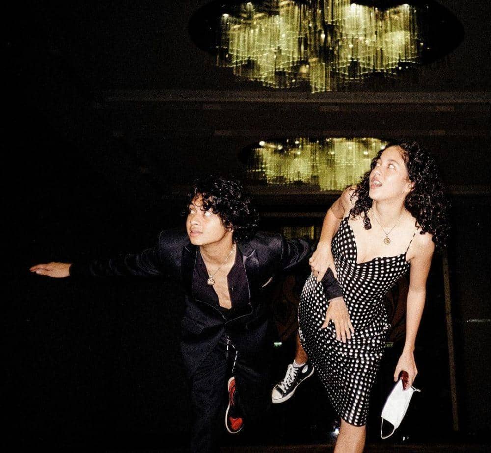 Instagram.com/bastiansteel