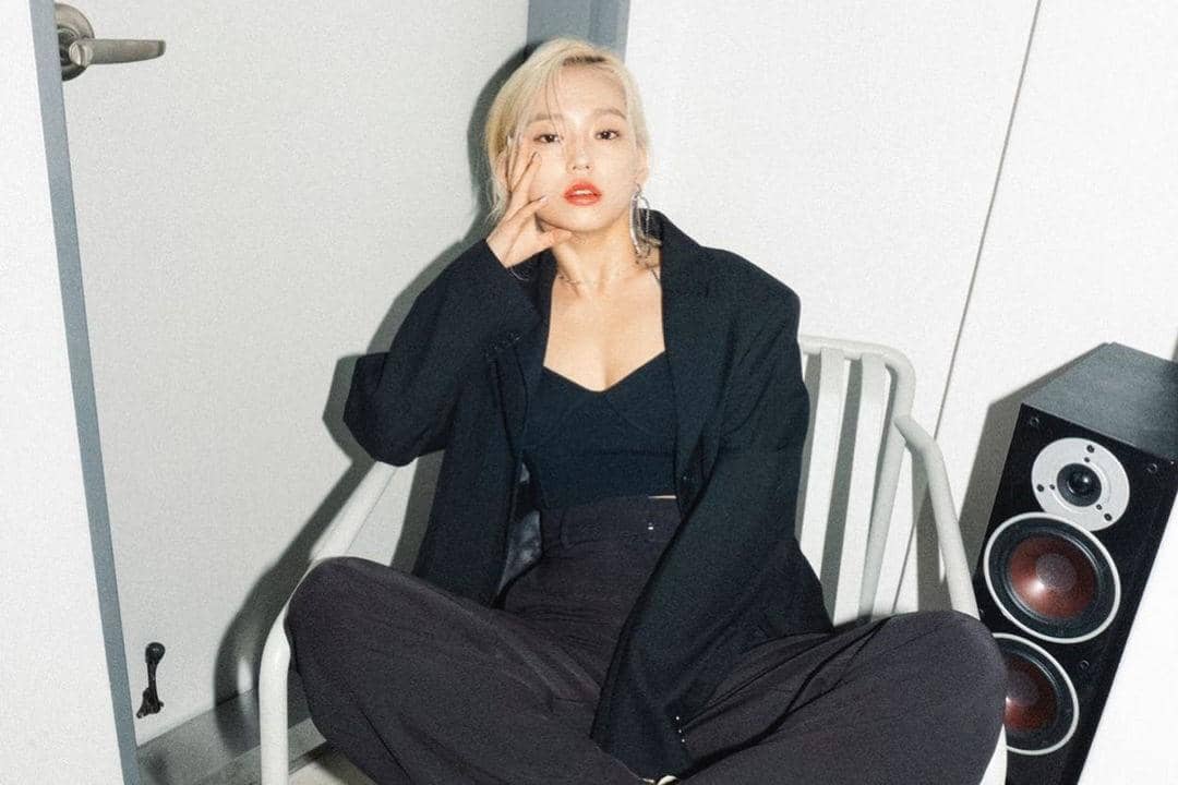 instagram.com/yyyyeeun