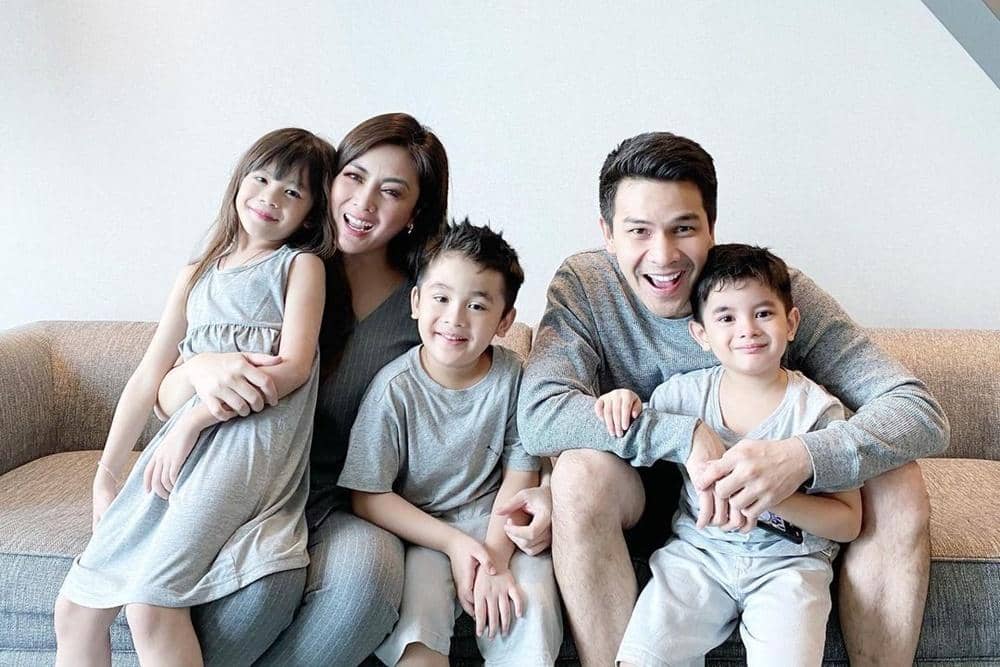 Instagram.com/dhenafrizzy