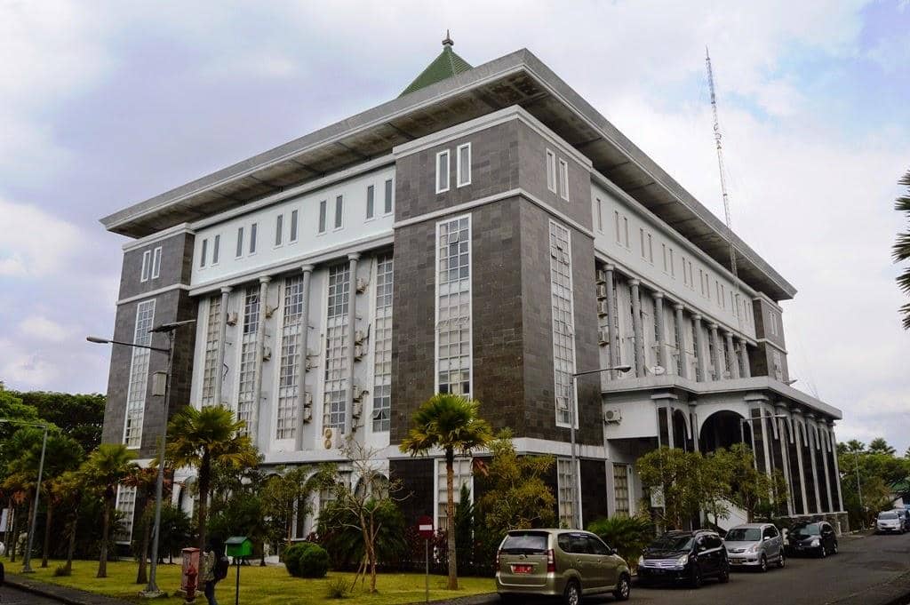 spi.uin-malang.ac.id