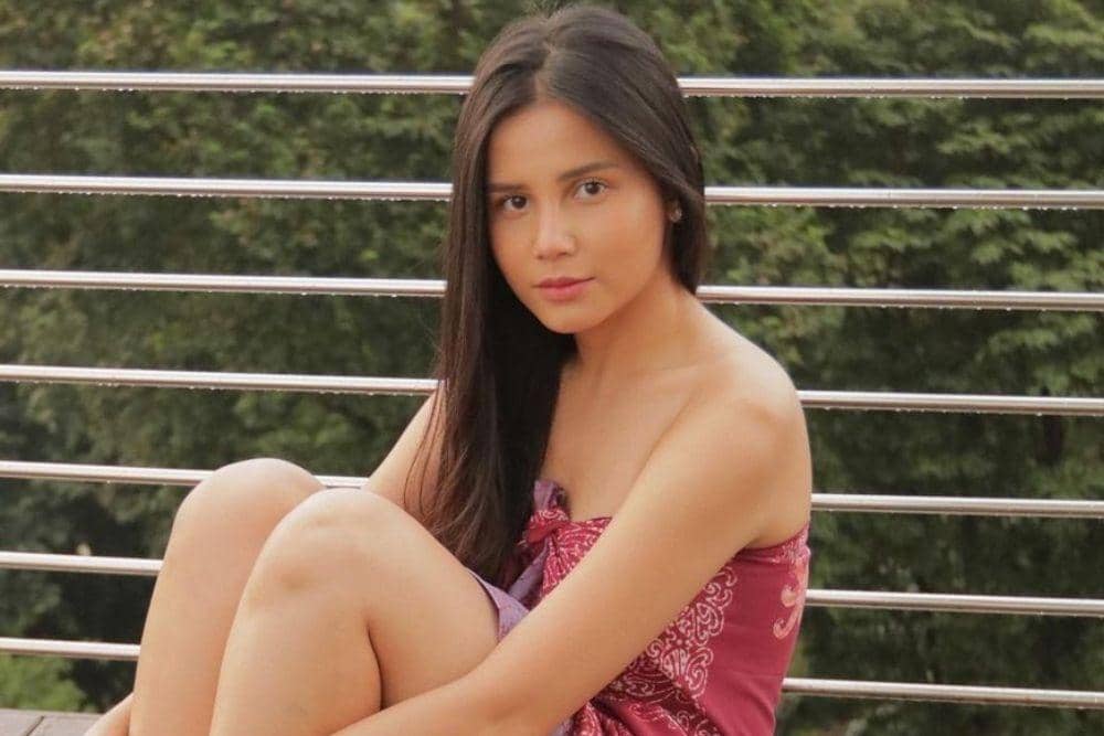 instagram.com/yunitasiregar