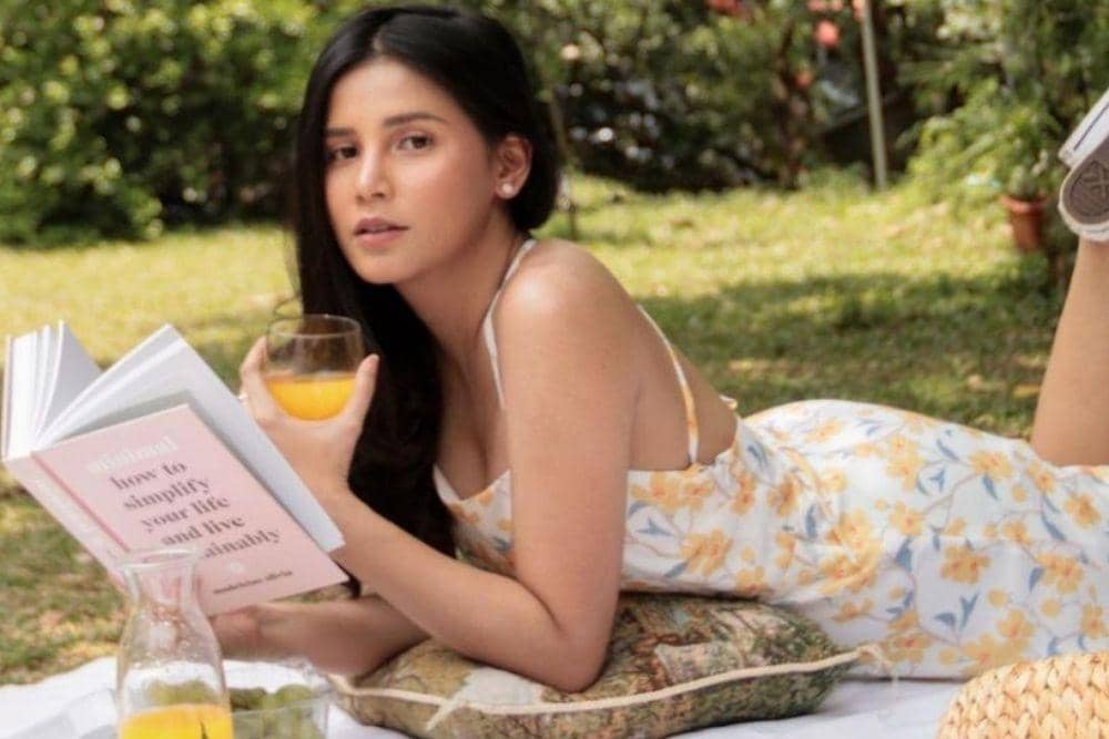 instagram.com/yunitasiregar