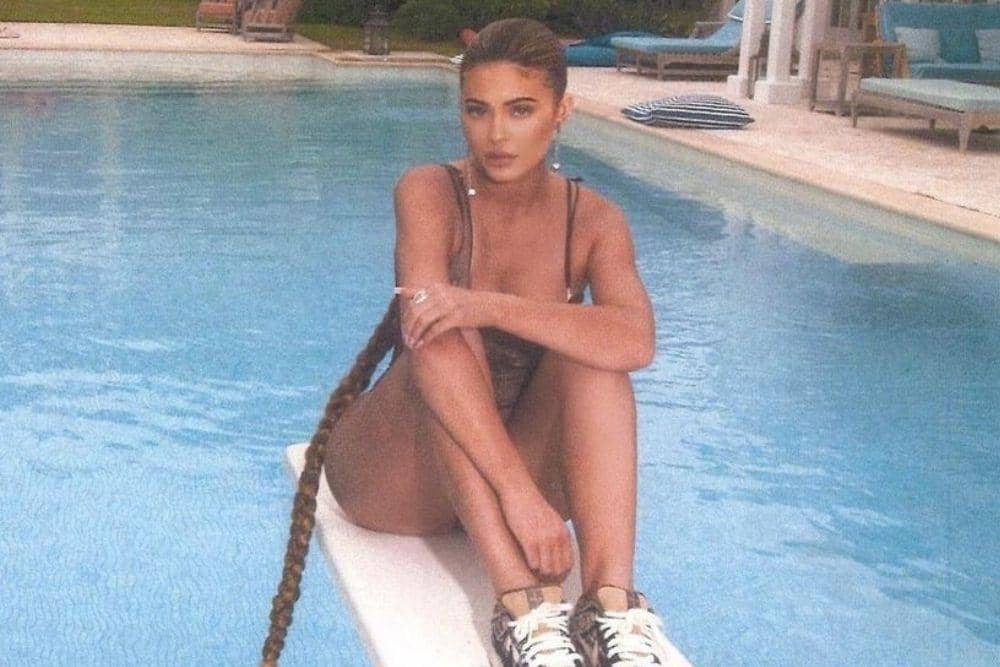 instagram.com/kyliejenner