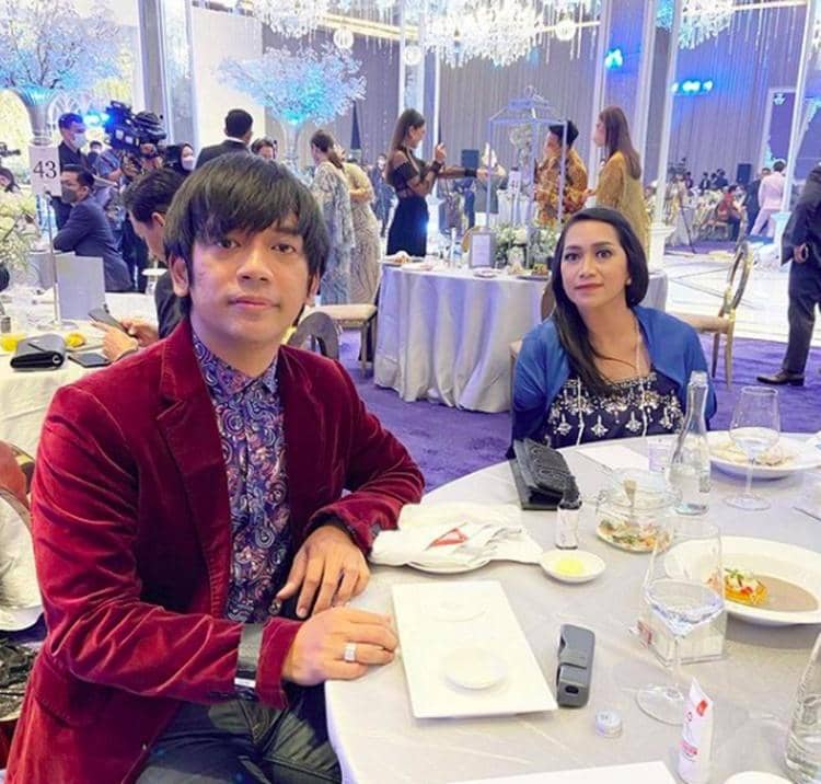 Instagram.com/rianekkypradipta