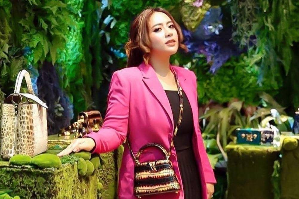 instagram.com/maharanikemala