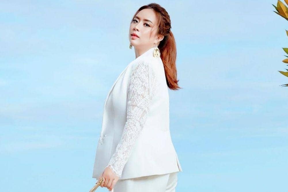 instagram.com/maharanikemala