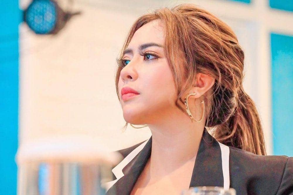 instagram.com/maharanikemala