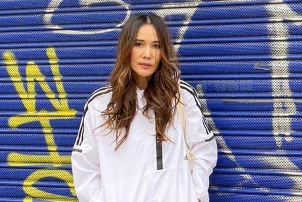 instagram.com/inathomas