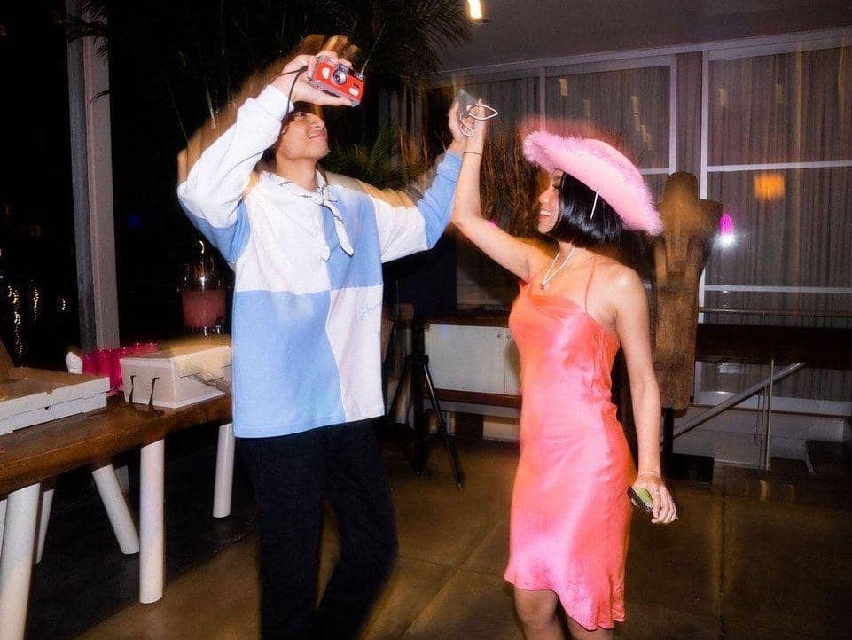 instagram.com/naura.ayu