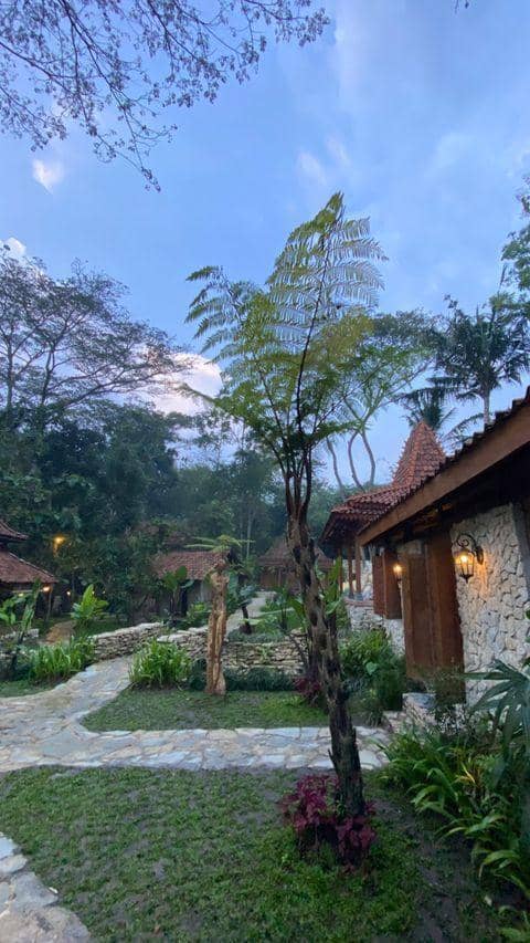 instagram.com/zaskiadyamecca