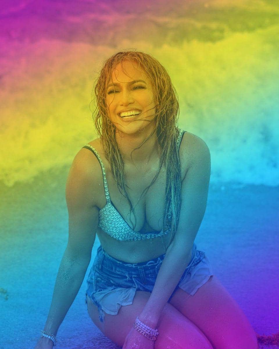 instagram.com/jlo