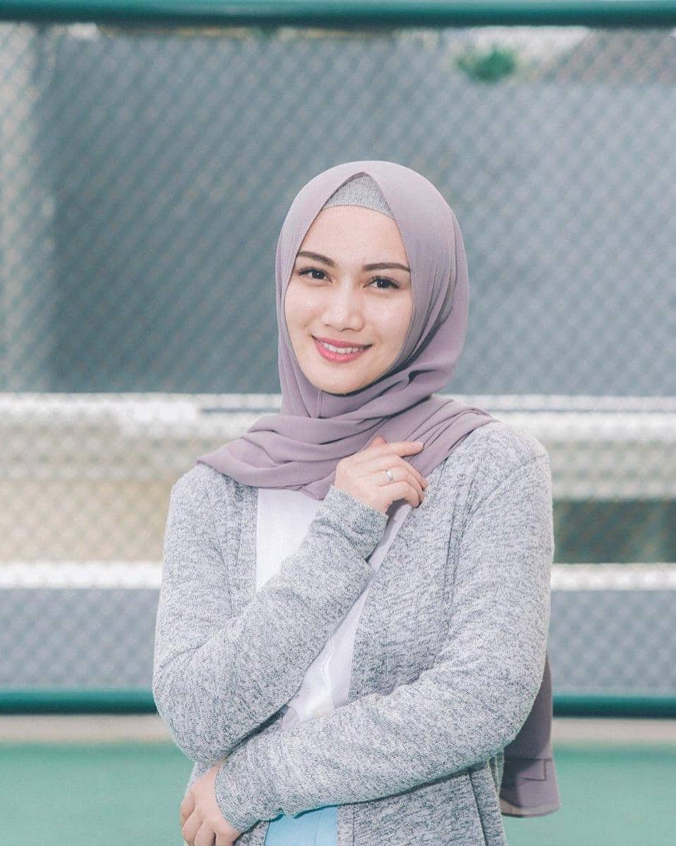 instagram.com/melodylaksani92