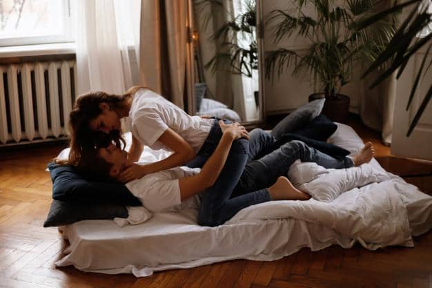 freepik.com/ user1301303