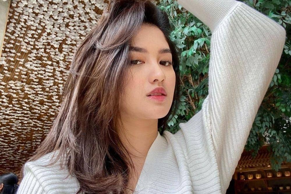 instagram.com/ochi24