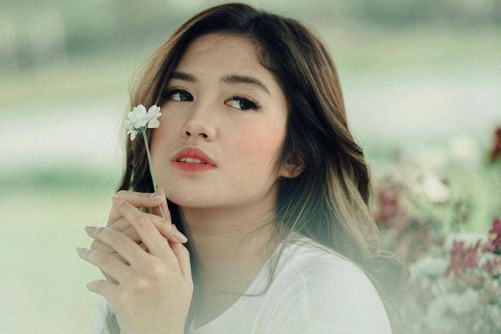 instagram.com/ochi24