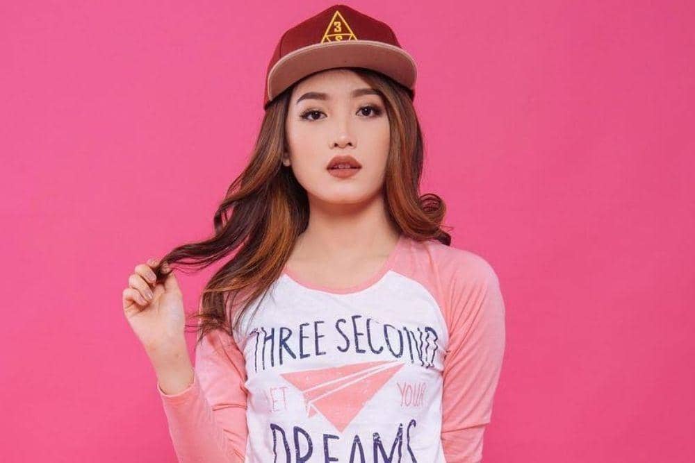 instagram.com/natashawilona12