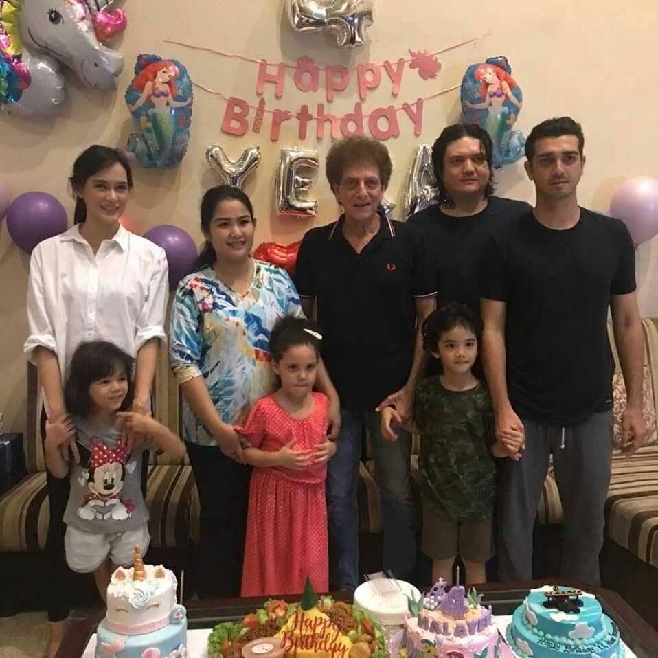 Instagram.com/dewiye04