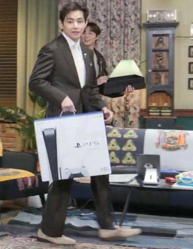 twitter.com/bts_luv_1230v