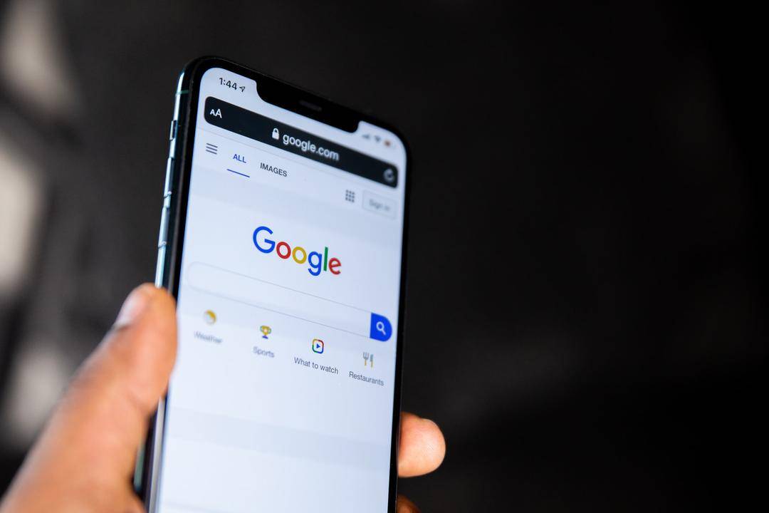 Lindungi Data Pribadimu, Ini 10 Tips Aman Berinternet dari Google