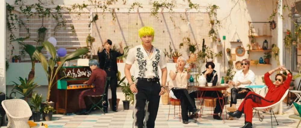 youtube.com/HYBELABELS