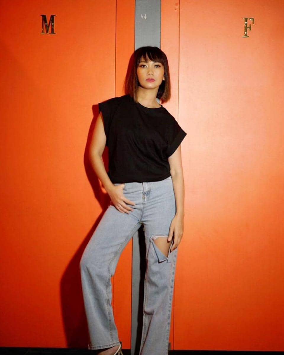 instagram.com/riafinola