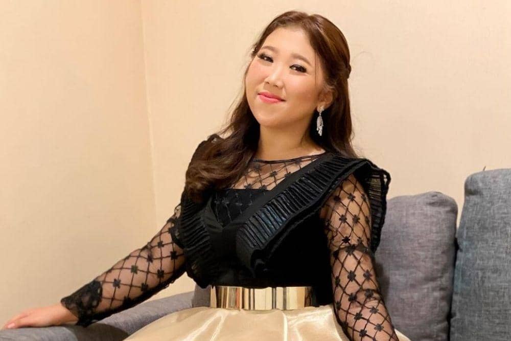 instagram.com/kikysaputrii