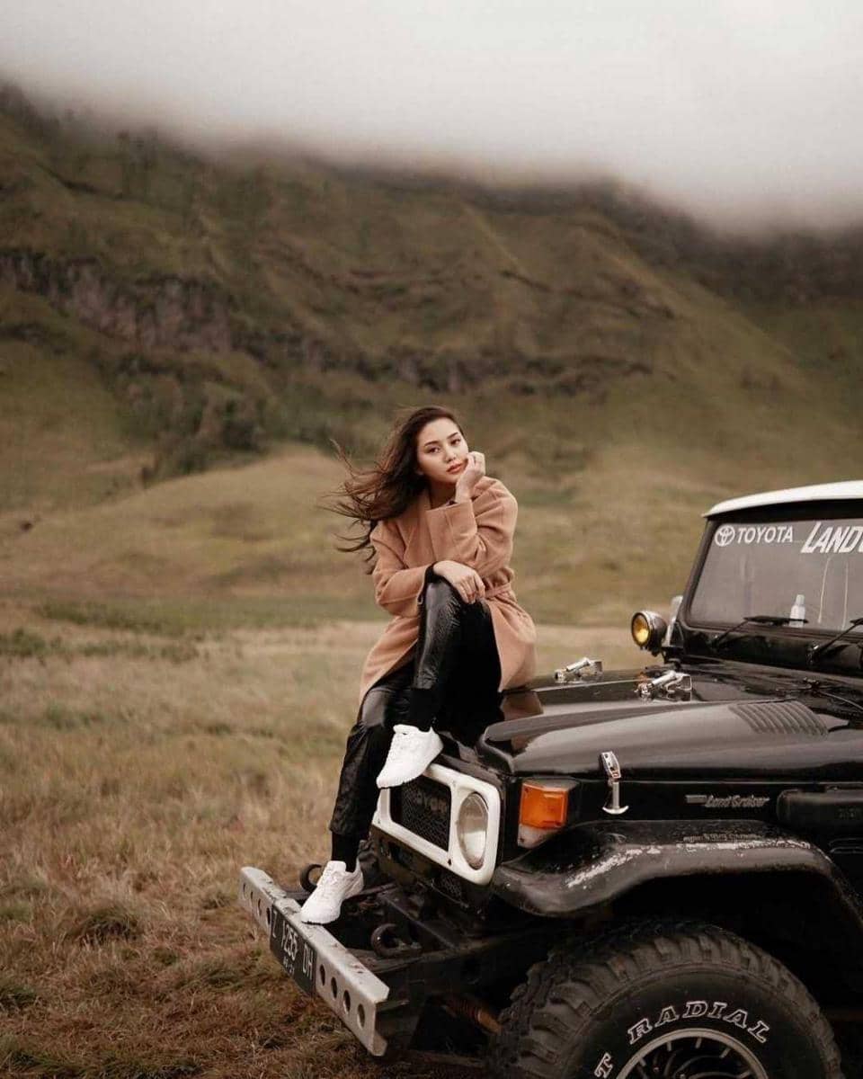 instagram.com/racheltheresia