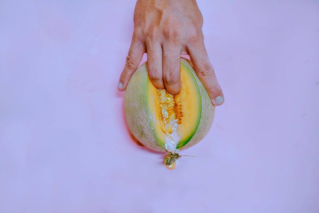 Ini 6 Alasan Laki-Laki Suka Fingering Ke Pasangannya